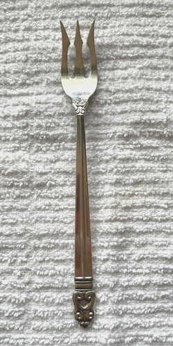 International Sterling Royal Danish Silver Cocktail Olive Pickle Fork - No Mono - Picture 2 of 10