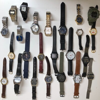 Approx 24 Assorted Mens Watches Untested Vintage New Parts Repair Good