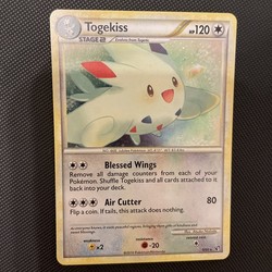 Togekiss 9/90 Holo Rare HeartGold & SoulSilver Undaunted