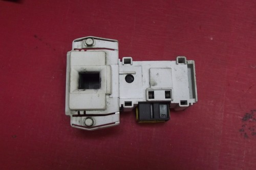 Waschmaschine HOOVER DYN8164D/1-80 Türschloss