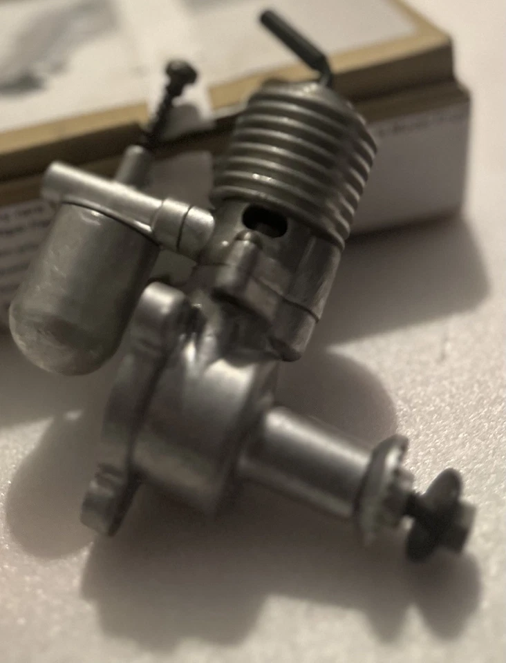 Vintage 1950 Czechoslovakian NV 21 MK1 Model Diesel Engine 2.1 cc Aircraft RARE - Image 4 of 4