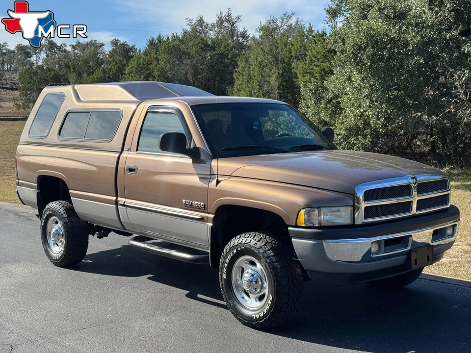 2000 Dodge Ram 2500 4x4 - 24V Cummins Turbo Diesel - Long Bed - Image 3 of 4
