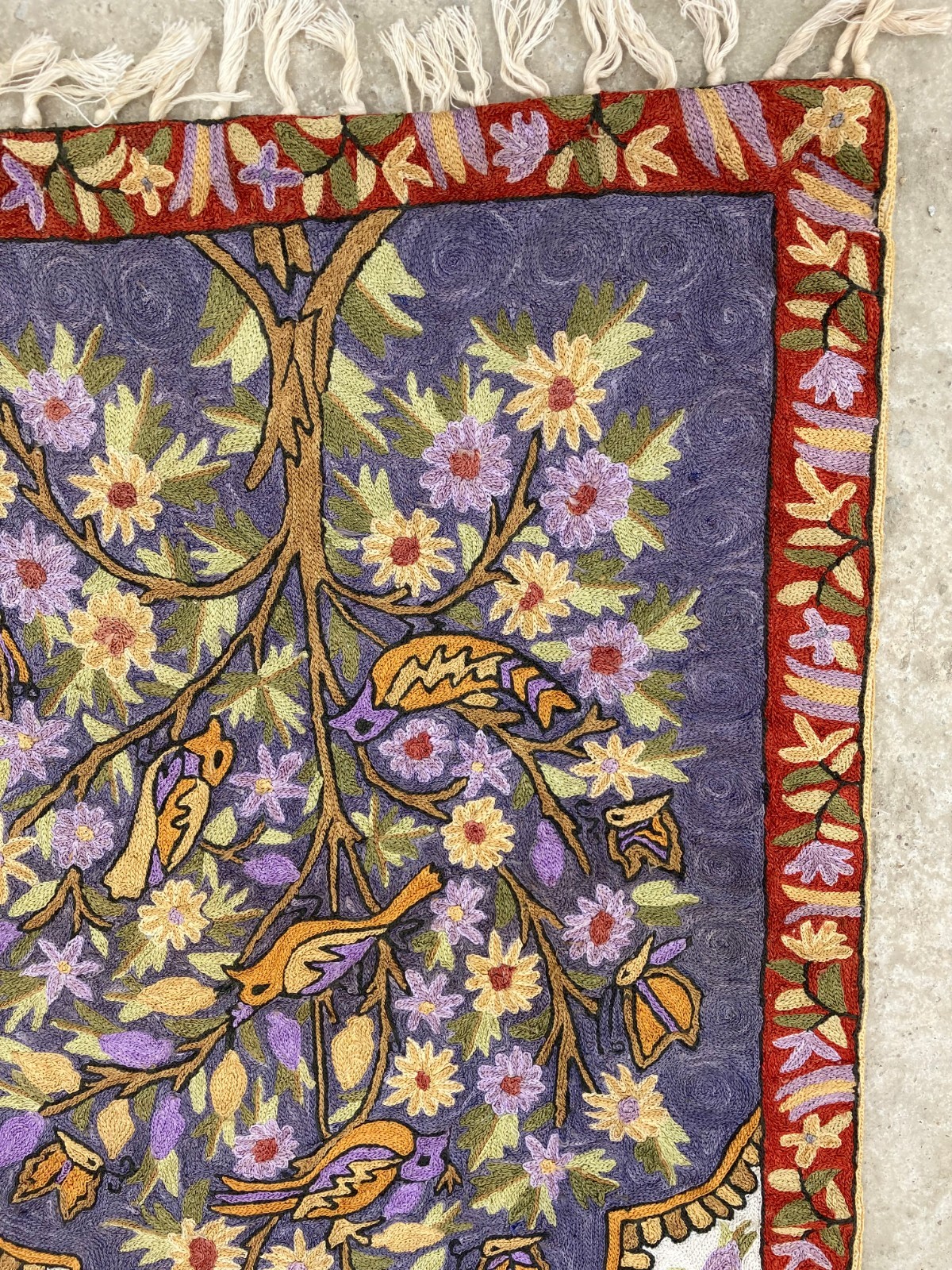 Vintage Artisan Made Hand Woven Kashmiri Floral Kilim Rug Carpet 111x60 cm