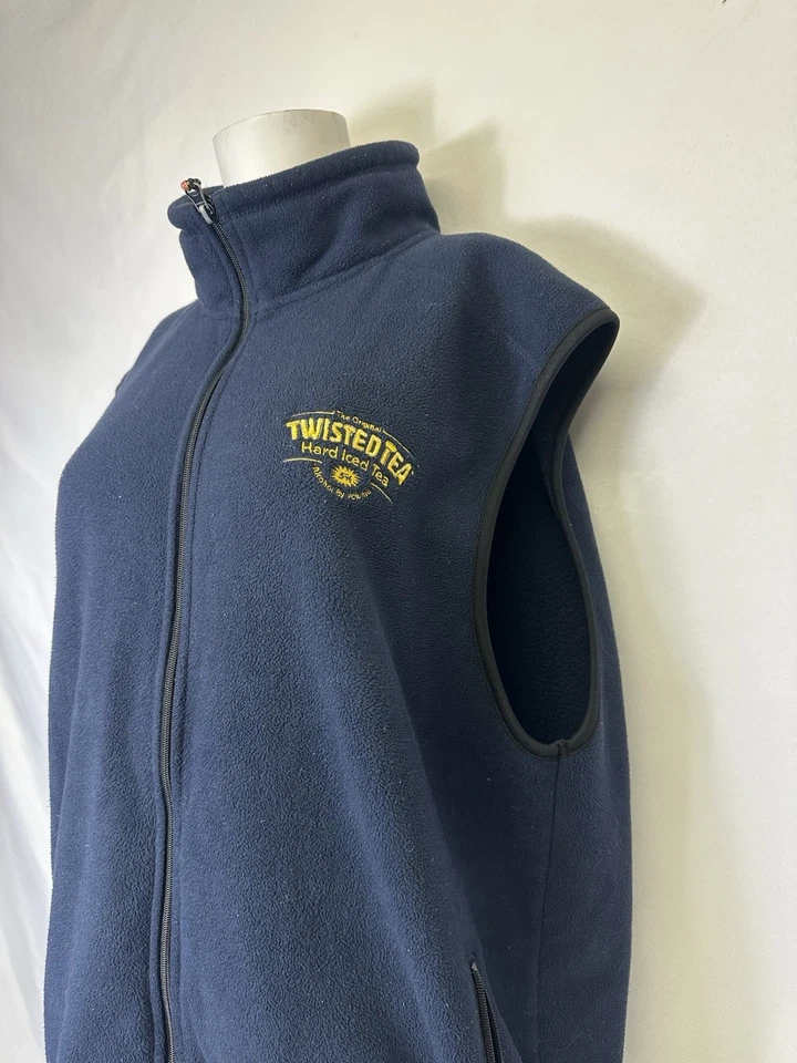 DEVIN & JONES BRAND NAVY BLUE FLEECE VEST SIZE XL W TWISTED TEA LOGO - Image 3 of 4