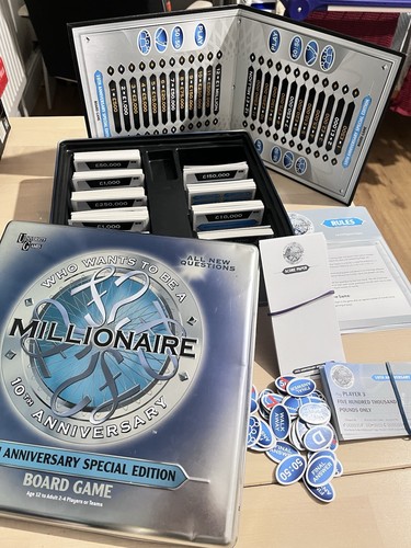 Who Wants To Be A Millionaire? 10th Anniversary Special Edition Board Game - Picture 4 of 8