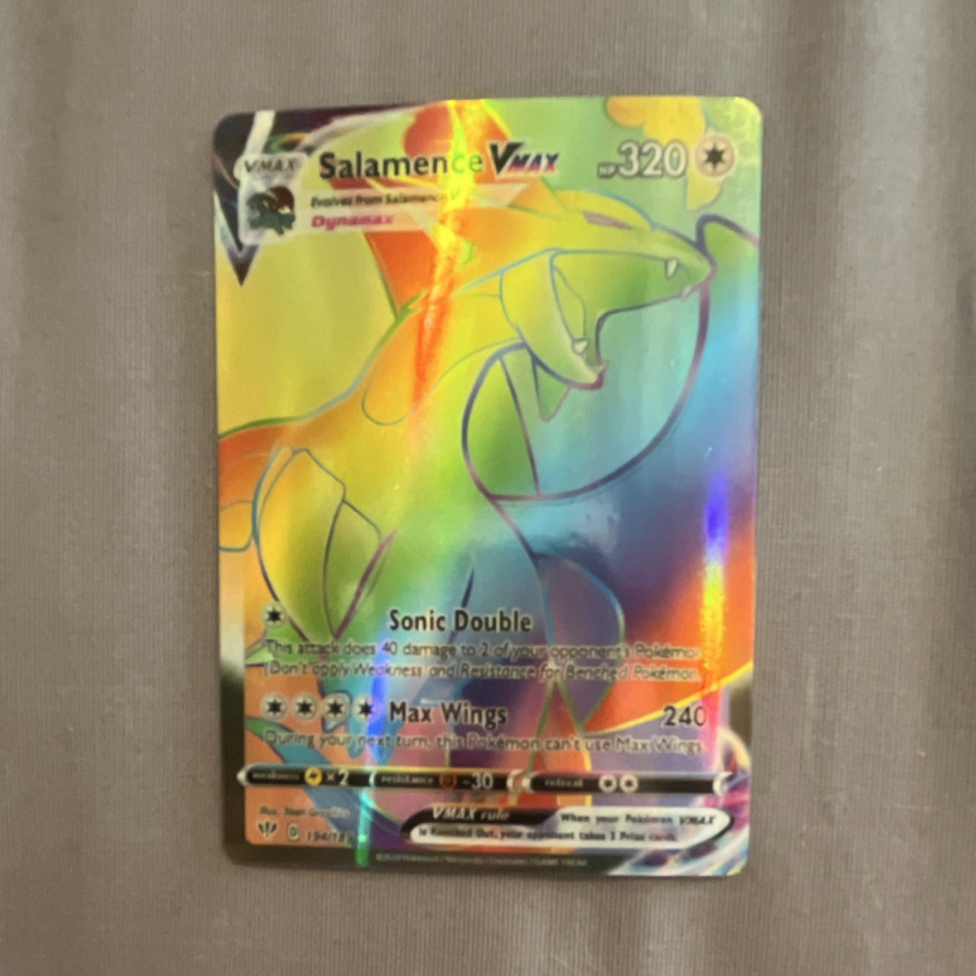 Salamence VMAX 194/189 Darkness Ablaze Secret Rare Full Art Holo English 2020