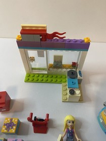 LEGO FRIENDS: Heartlake Gift Delivery (41310) 100% Complete With Box And Manual