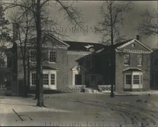 1932 Press Photo Ann M. Swift Memorial Hall Lake Bluff
