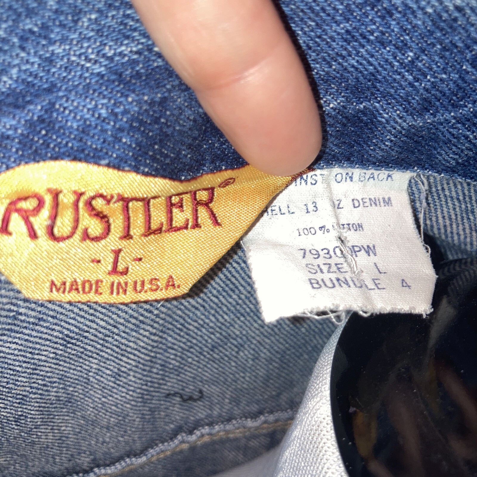 Rustler Western Theme Embroidered Button Front De… - image 12