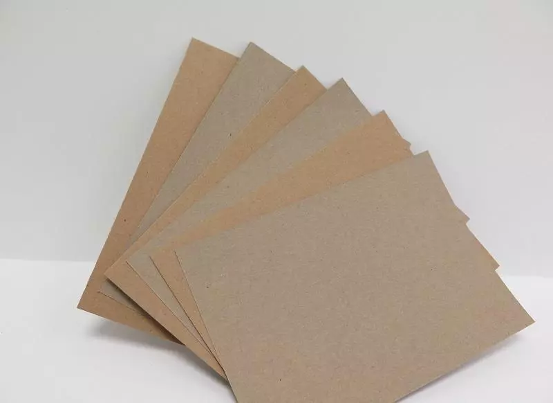 50 x A6 Recycled Brown Kraft Paper 130gsm 148 x 105mm (Pic shows  front/back)