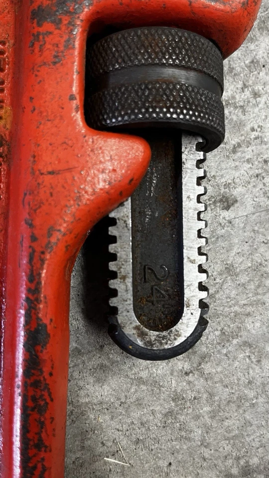 🔧 Snap-on 24” Adjustable Wrench 🪛 — Made in USA, Heavy-Duty & Reliable! - Image 3 of 4