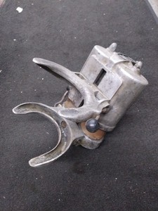 "Air Pirate" GP Tool GP1010 pneumatic McPherson powered Strut Spring Compressor