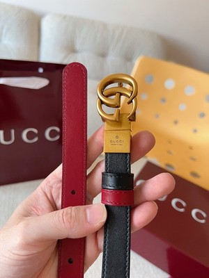 New Gucci Calfskin Black/Red Leather Reversible Belt Gold GG  display picture 2