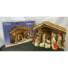 Vintage Christmas Nativity Set Hand Painted Wood Stable w/Box Sears 3297890