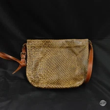 Vintage FURLA  Made in Italy Genuine Leather Purse Light Brown