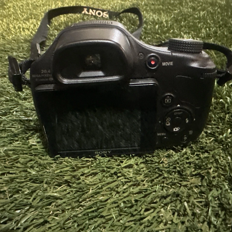 Cámara digital Sony Cyber-Shot DSC-HX300 20,4 MP 50x zoom con tarjeta SD e iones de litio Foto 4 de 4