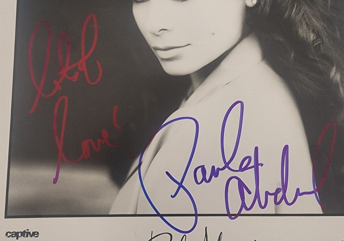 Paula Abdul Signed Auto Vintage 8x10 Lots Of Love Inscription JSA