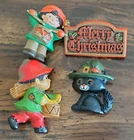 Halloween/Thanksgiving Hallmark Pins Xmas Drummer Boy Cat Plastic Lot of 4 Vtg