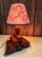 Ancienne lampe à poser en bois, rondins de bois, déco montagne/campagne 