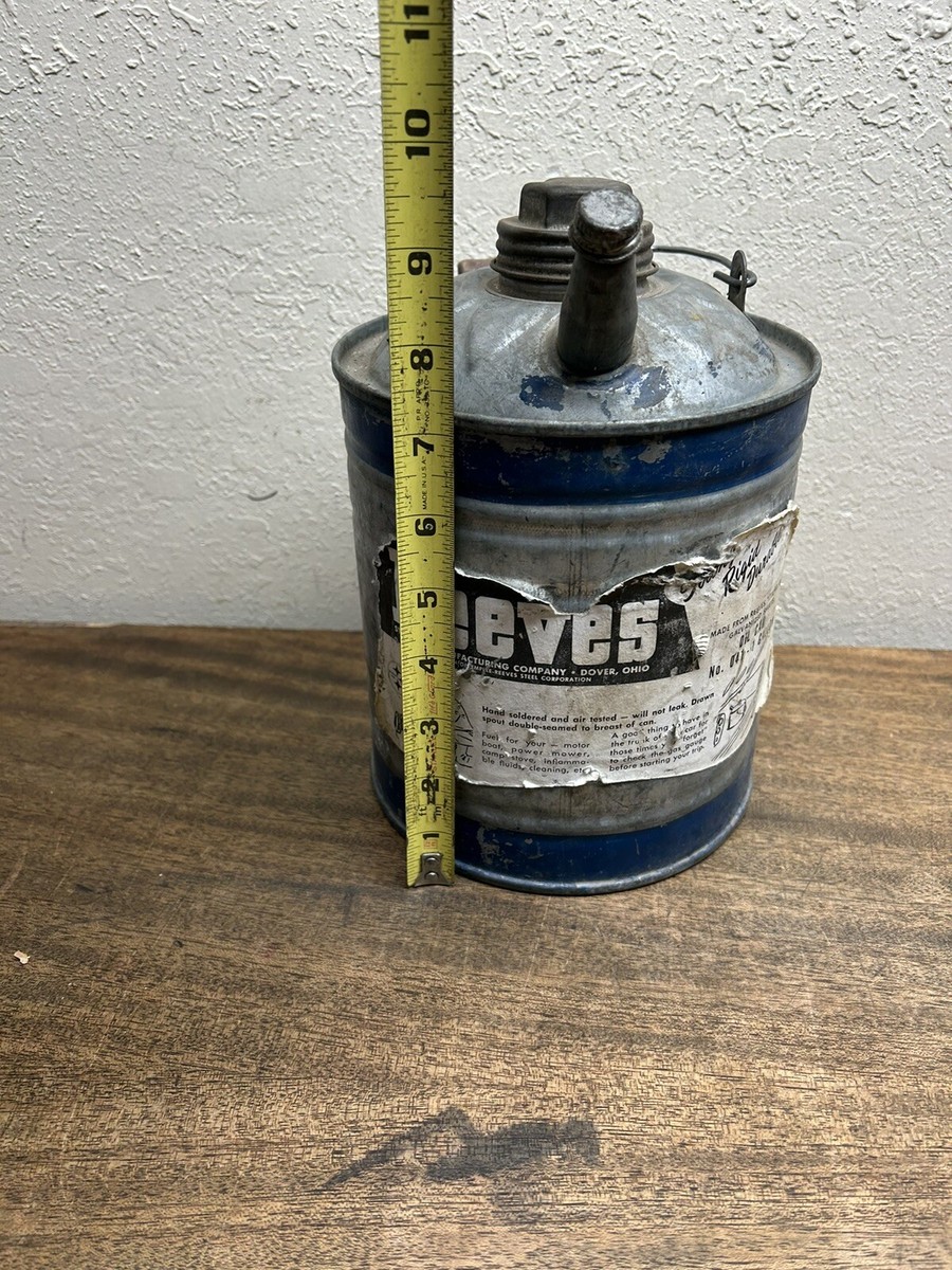 Vintage Reeves Galvanized Metal 1 Gallon Gas /Oil /Kerosene Can