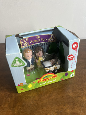 ELC Happyland Happy Park Royal Baby Set Prinz William Prinzessin Kate George