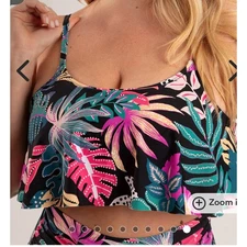 Brand New Shapermint Essentials Women's Small Swim Ruffled Bikini Top