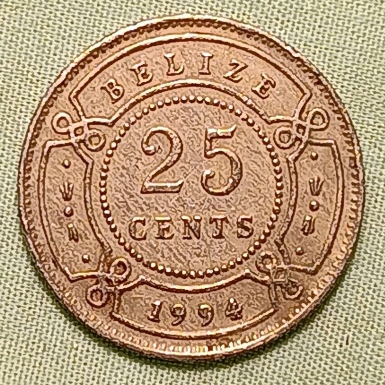 Foto 1 di 2