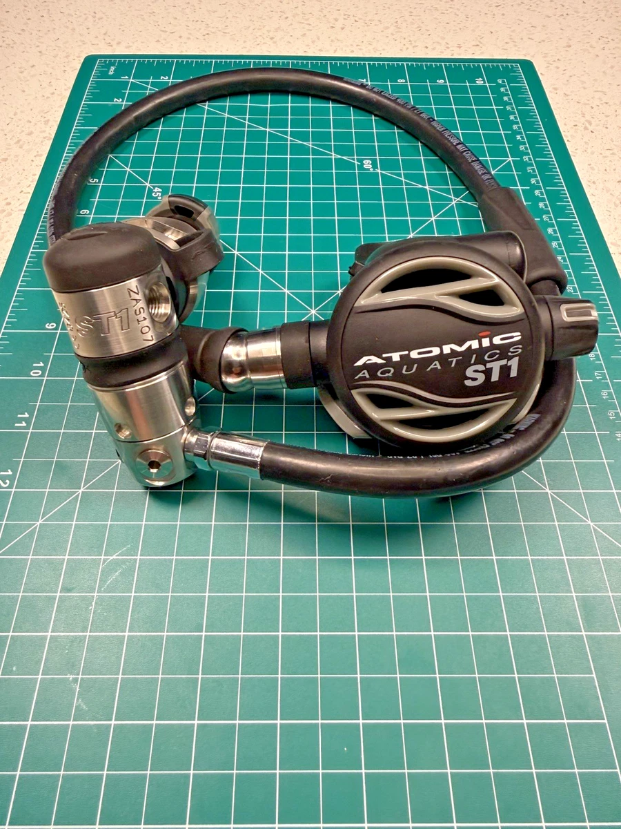 Atomic Aquatics - ST1 - Sealed Scuba Diving Regulator - Yoke - SS/Titanium- WOW