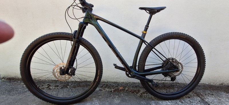 Scott Scale 930 Carbon Mountain Bike 2022  Medium