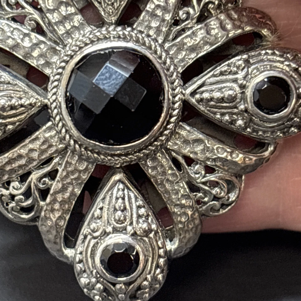 JUEGO SARDA 925 Plata de Ley Espinela Negra Colgante y Brazalete con Bisagras Foto 3 de 4