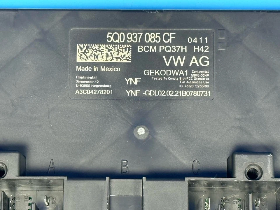 Volkswagen Tiguan 2021 2,0 L L4 BCM carrocería módulo de control informático unidad OEM Foto 2 de 4