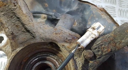 Toyota Corolla 2003 ABS Sensor (ABS WHEEL SPEED SENSOR) front righ #417566-68