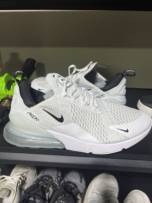 Nike Air Max 270 Men s White/Black Low Top Lace-Up Cushioned Sneakers