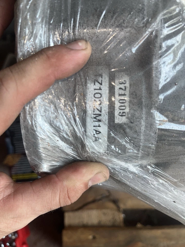 Subaru SVX 1992 1993 OEM transmisión automática 3,3 L AWD 4 velocidades  Foto 3 de 4