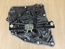 BMW 5 G30 G31 G38 2022 Wischergest�nge Wischermotor vorne 4A20E25 FHW53308