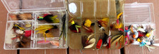 APPROX 35 VINTAGE HEDDON, SOUTH BEND, PFLUEGER FLY FISHING LURE, POPPERS, FLIES