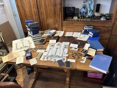 Riesige Sammlung von Essex Freimaurer Medaillen und anderen dazugehörigen Artikeln
