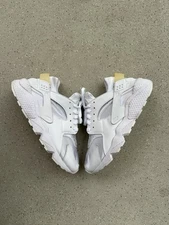 DDP Nike Air Huarache Sneakers Trainers Shoes Mens White size US-10