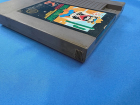 Nintendo NES "Wild Gunman" Game Cartridge, Vintage Condition