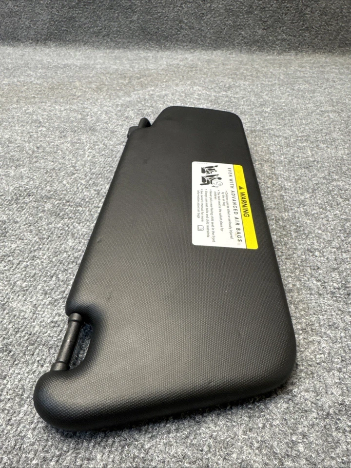 09 MERCEDES-BENZ C63 AMG DELANTERO IZQUIERDO LADO DEL CONDUCTOR PARASOL NEGRO OEM Foto 2 de 4