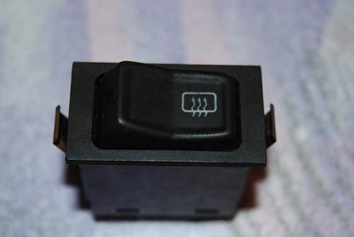 Schalter Heckscheibenheizung VW Golf Polo Derby 1 gebraucht