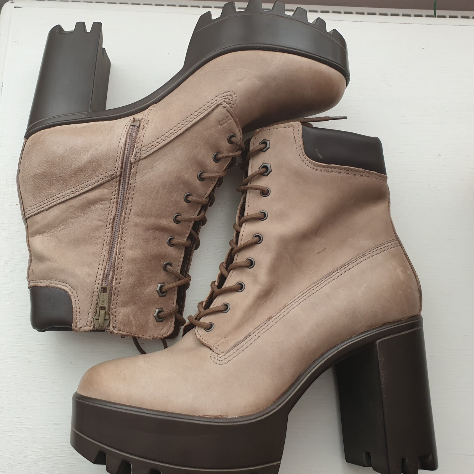 SAOLA Stivaletti New Look in pelle marrone beige stringati plateau suola scollata 5