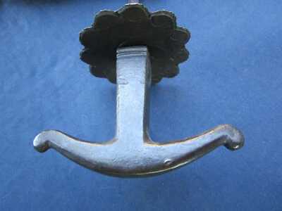 Petite poignée rosace ouvragée fer forgé Fixation à planter ancienne Porte - Photo 1/4