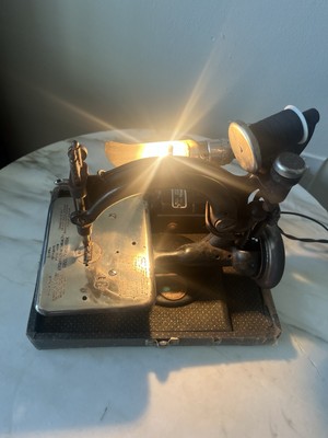 Antique Wilcox & Gibbs Sewing Machine, 1860-1930 with Light | eBay