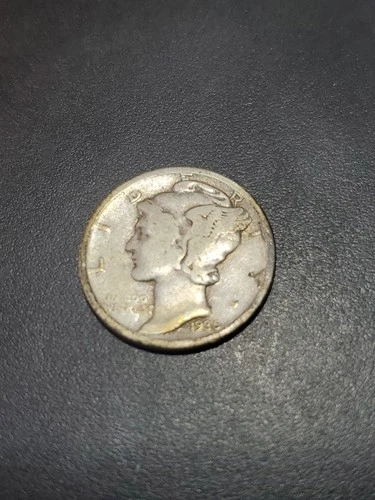 1935 10C Mercury Dime 90 % Silver  Vg