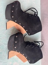 Original UNITED NUDE Plateau-Booties – ikonischer Holzabsatz, rebellische Nieten