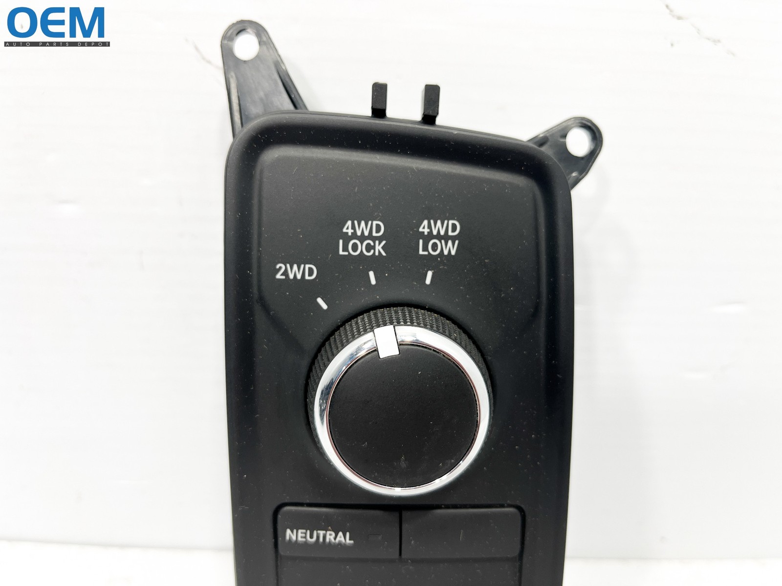 2014-2016 DODGE RAM DASH 4X4 TRANSFER CASE SWITCH KNOB PANEL 68142281AE OEM