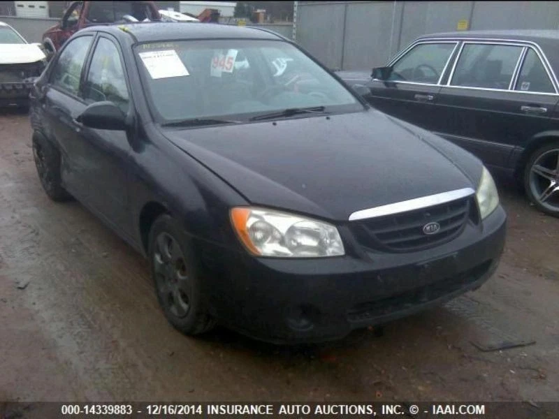 Grille Sedan 4 Door Upper Fits 04-06 SPECTRA 1696516 Foto 2 de 4