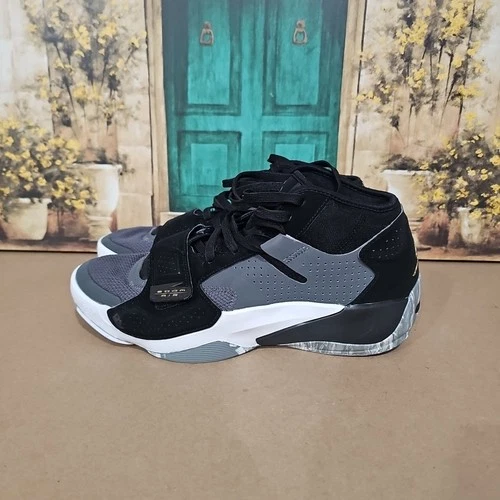 Jordan Zion 2 TB Schwarz Metallic Gold Herren Größe 9 - Lesen