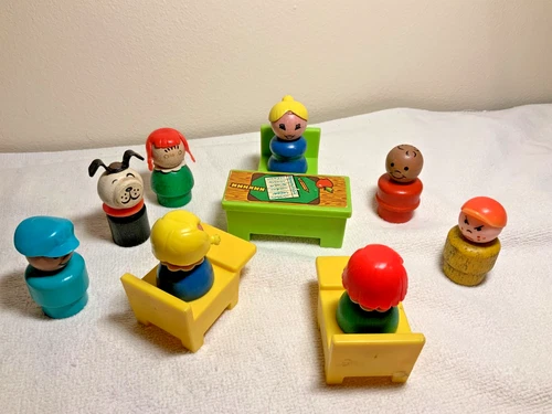 Assorted Lot –Vintage Fisher Price Little People  + Figures + Furniture – Class